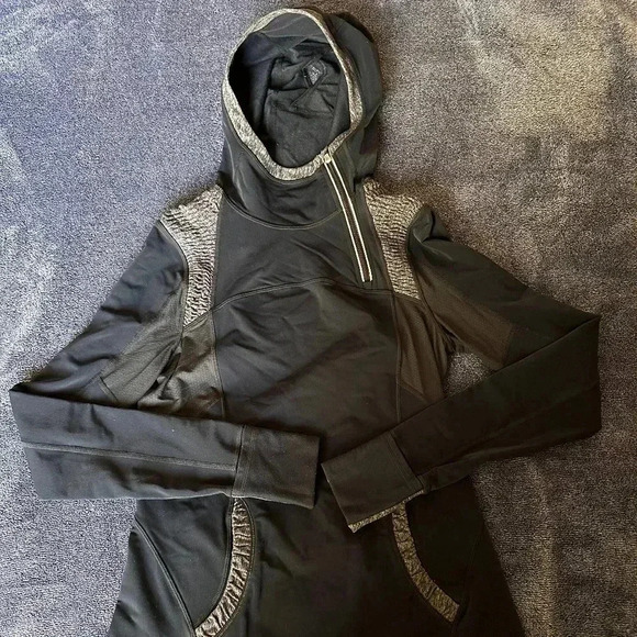 Lululemon Run: Back On Track Pullover size 6 - Picture 1 of 5